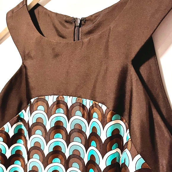 Milly of New York Vintage Silk Geometric Retro Shift Dress Grecian Collar Size 0 - Picture 5 of 11